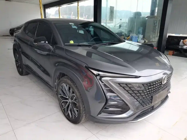 Changan UNI-T — Фото автомобиля 3