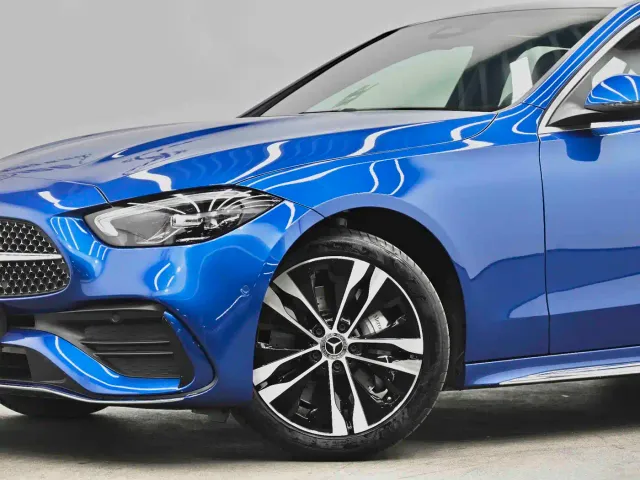 Mercedes-Benz C-Class — Фото автомобиля 11