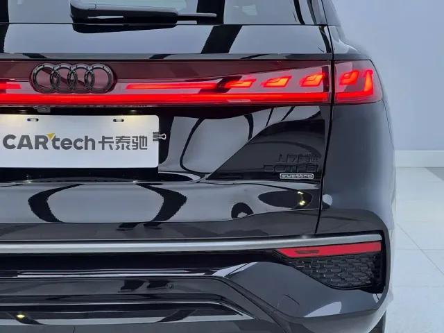 Audi Q6 — Фото автомобиля 6