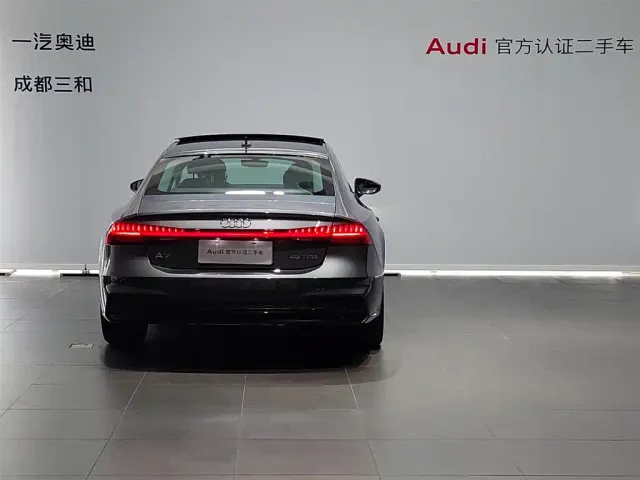 Audi A7 — Фото автомобиля 5
