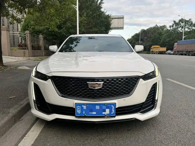 Cadillac CT5 — Фото автомобиля 2