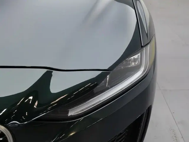 Jaguar XEL — Фото автомобиля 7