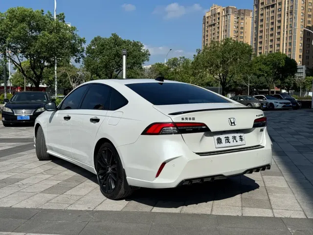 Honda Inspire — Фото автомобиля 6