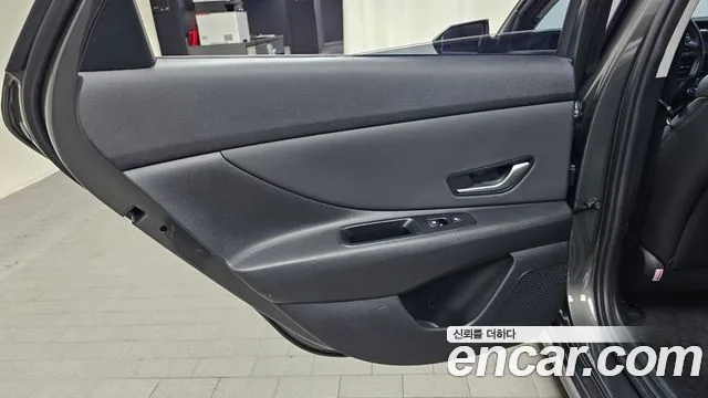 Hyundai Avante CN7 — Фото автомобиля 14