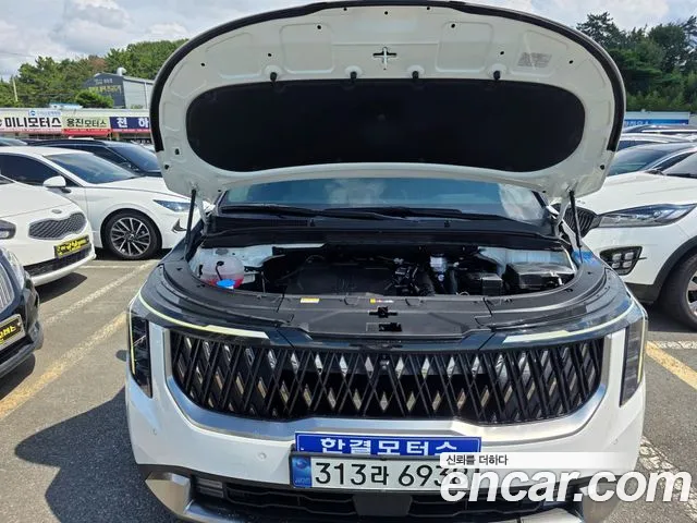 Kia Carnival Generation 4 — Фото автомобиля 6