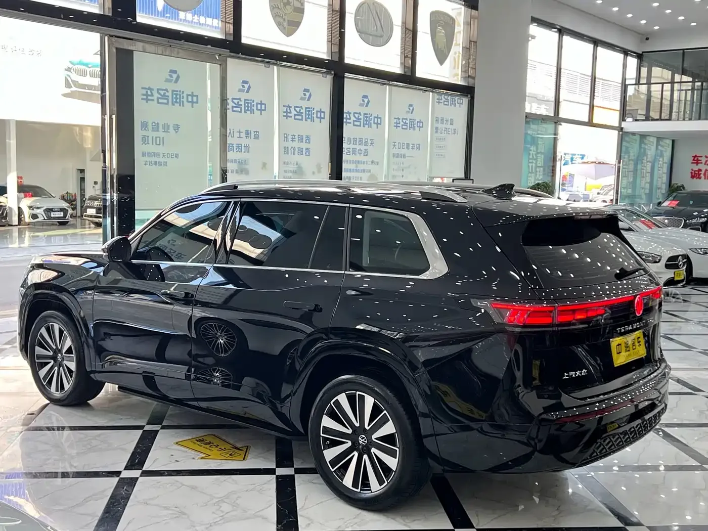Volkswagen Teramont 2025 Model Teramont Pro 450TSI 4WD Cross Country Edition — Фото автомобиля 17