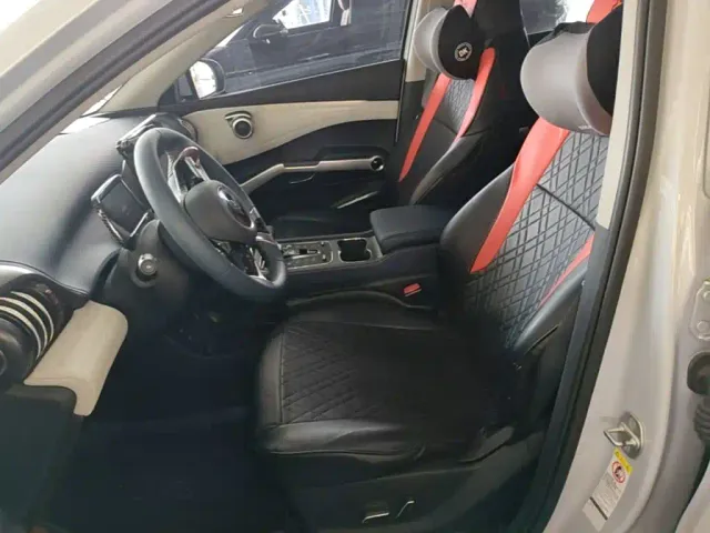 BYD Yuan PLUS — Фото автомобиля 14