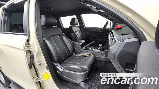 KG_Mobility_Ssangyong Rexton Новый Rexton Sport Дизель 2.2 4WD — Фото автомобиля 22