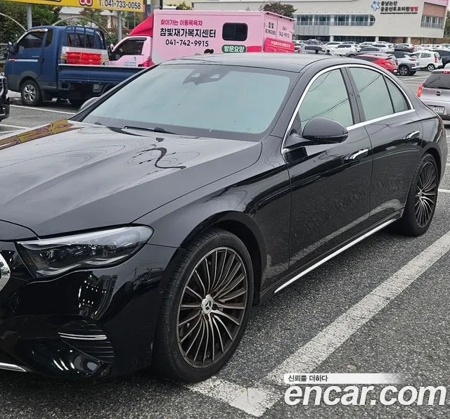 Фотография автомобиля — Mercedes-Benz E-Class W214