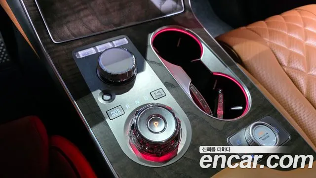 Genesis GV80 2.5T Бензин AWD — Фото автомобиля 9
