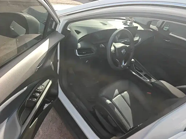 Buick Velite 6 — Фото автомобиля 15
