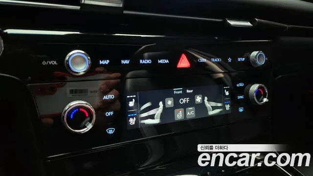 Genesis G80 Бензин 2.5 турбо 2WD — Фото автомобиля 16