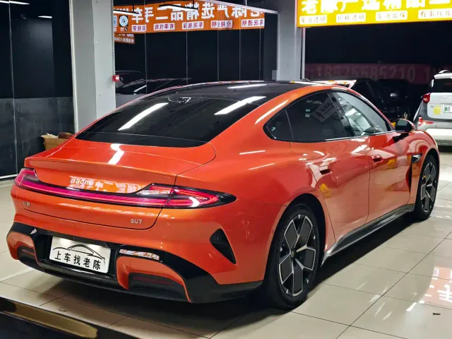Xiaomi SU7 — Фото автомобиля 4