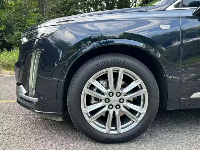 Cadillac Cadillac XT6 2022 2.0T 6-Seater 2WD Luxury Edition — Фото автомобиля 11