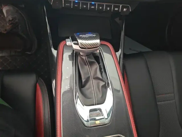 Changan Oushang X5 — Фото автомобиля 13