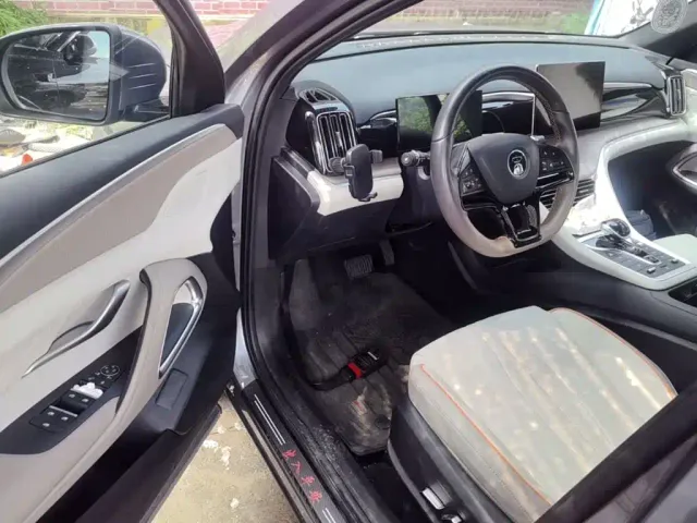 BYD Song Pro — Фото автомобиля 15