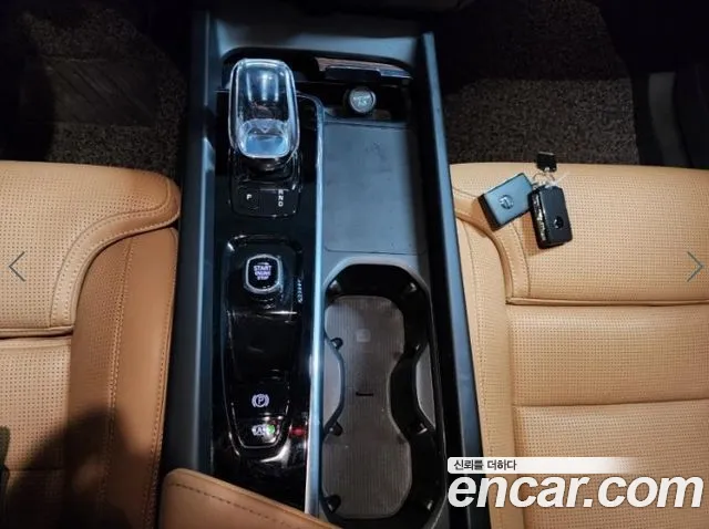 Volvo XC60 2nd Gen — Фото автомобиля 11