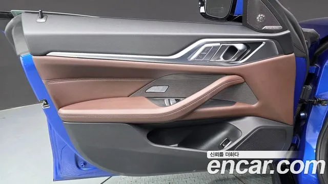 BMW i4 — Фото автомобиля 22