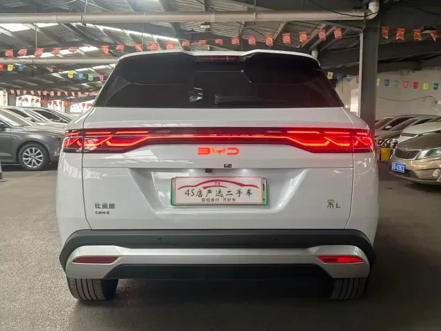 BYD Song L DM-i — Фото автомобиля 8