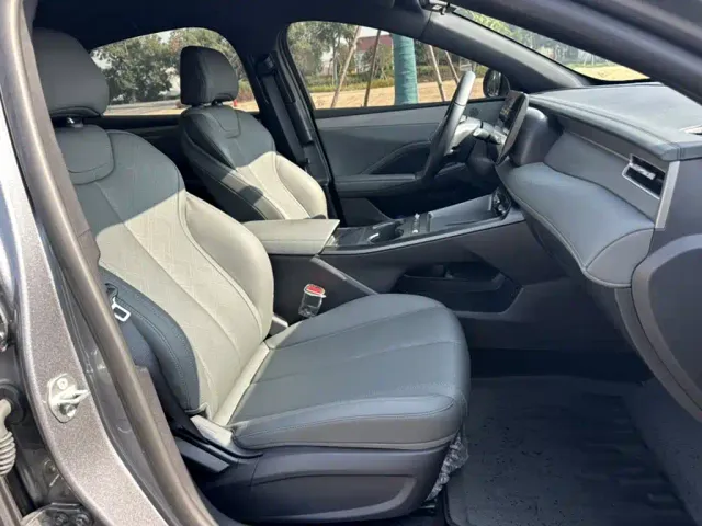BYD Qin PLUS — Фото автомобиля 18