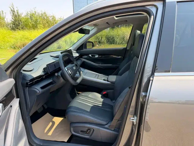 Geely Galaxy E5 — Фото автомобиля 4