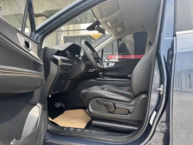 Wuling Jiachen — Фото автомобиля 5
