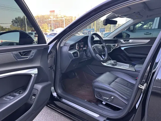 Audi A6L — Фото автомобиля 5