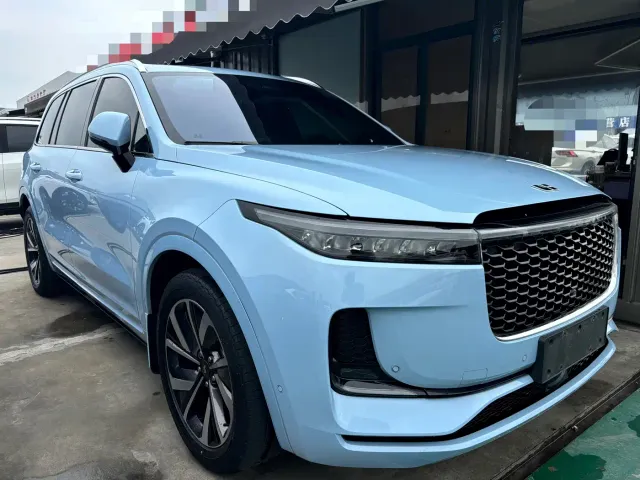 Li Auto ONE — Фото автомобиля 3