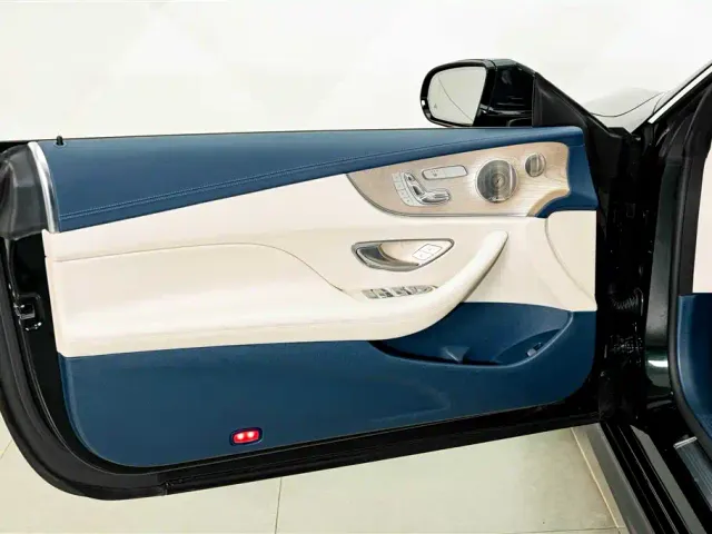 Mercedes-Benz E-Class — Фото автомобиля 18