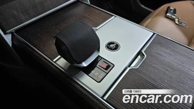 Land Rover Range Rover — Фото автомобиля 8