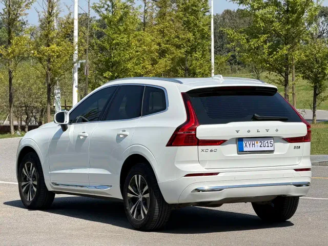Volvo XC60 — Фото автомобиля 20
