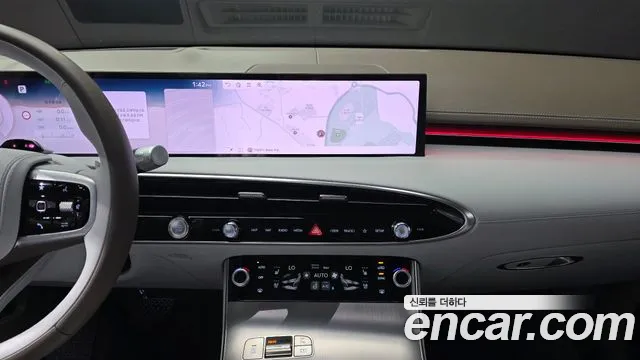 Genesis GV70 — Фото автомобиля 20