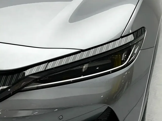 BYD Song L EV — Фото автомобиля 11
