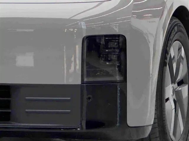 Li Auto MEGA — Фото автомобиля 3