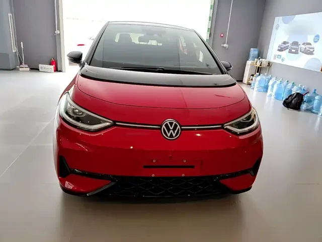Volkswagen ID.3 — Фото автомобиля 2