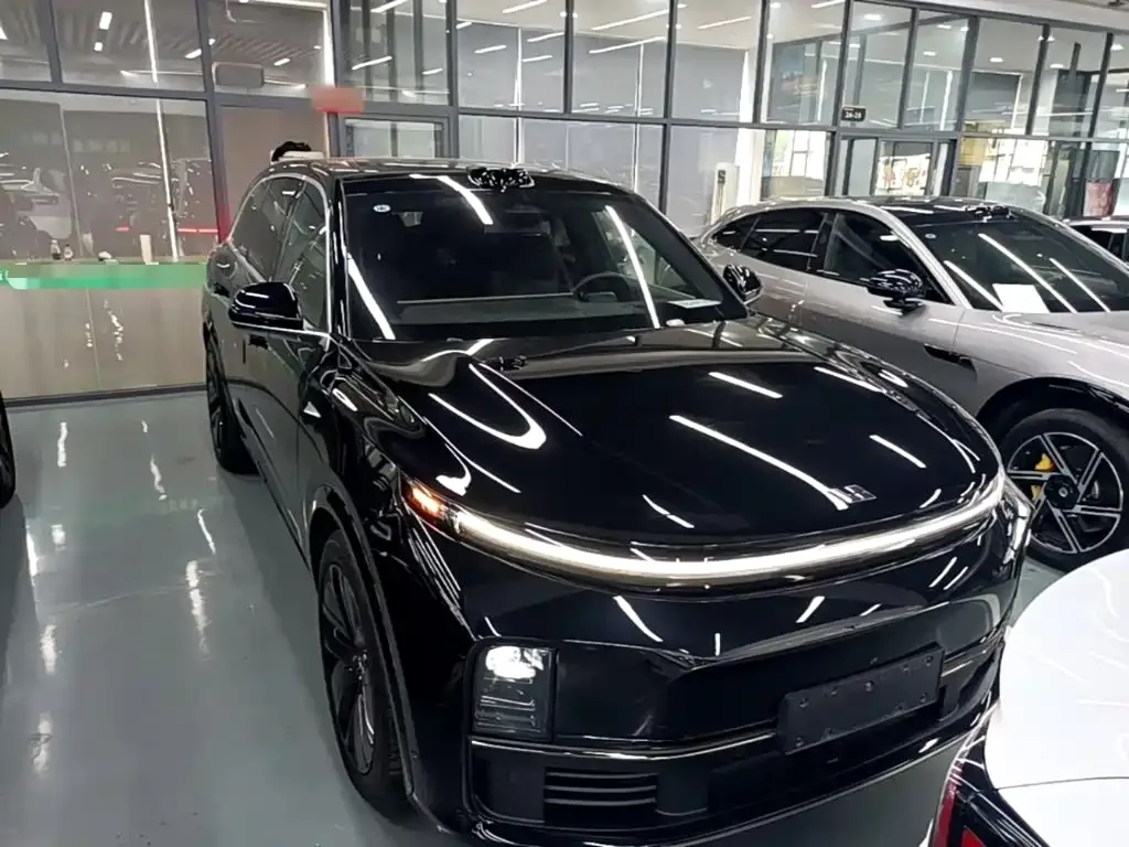 Li Auto Li Auto L7 2024 MAX — Фото автомобиля 2