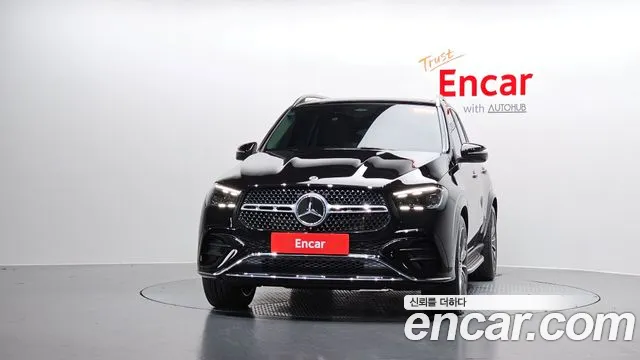 Mercedes-Benz GLE-Class — Фото автомобиля 3