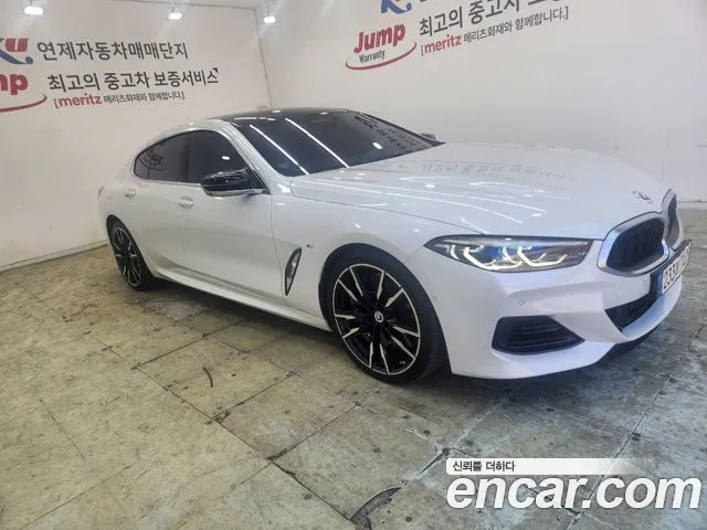 BMW 8 Series G15 — Фото автомобиля 5
