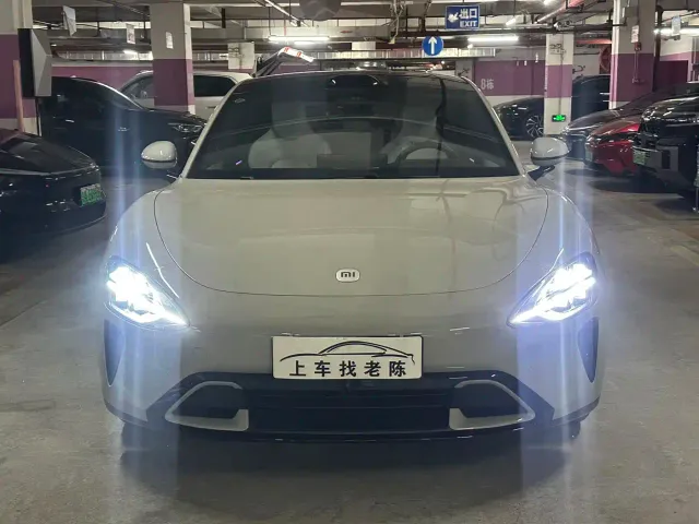 Xiaomi SU7 — Фото автомобиля 2