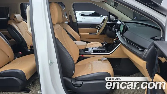 Kia Carnival 4th Gen — Фото автомобиля 11