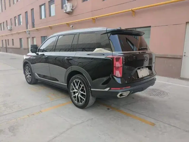 GAC Trumpchi GS8 — Фото автомобиля 7