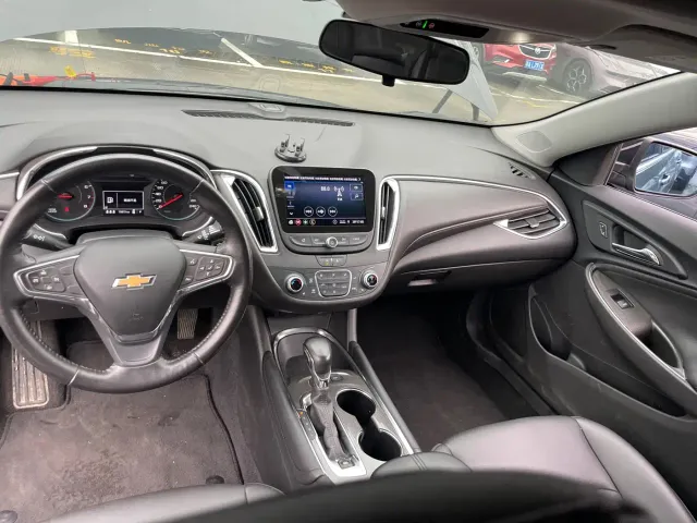 Chevrolet Malibu XL — Фото автомобиля 4