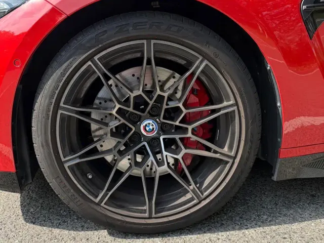 BMW M4 — Фото автомобиля 13