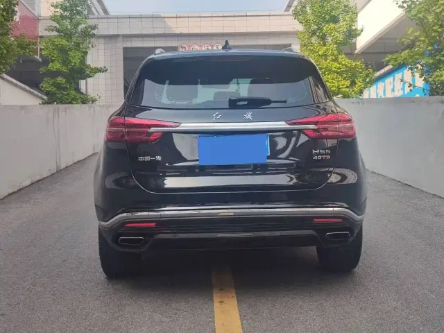 Hongqi HS5 — Фото автомобиля 8