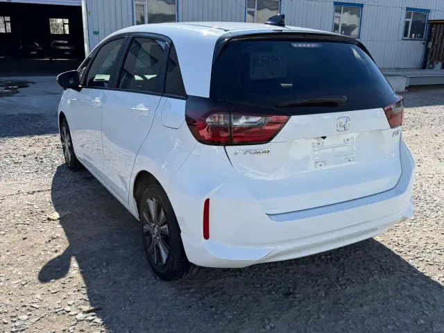 Honda Fit — Фото автомобиля 18