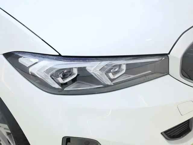 BMW i3 — Фото автомобиля 7