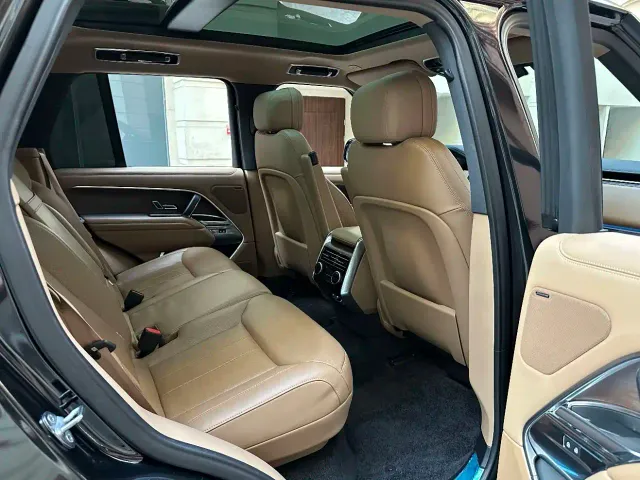 Land Rover Range Rover — Фото автомобиля 10