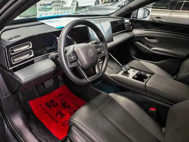BYD Qin L — Фото автомобиля 5