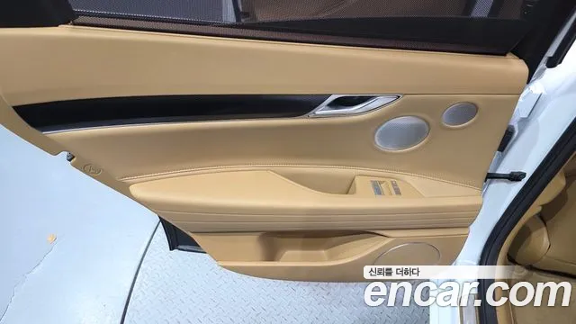 Genesis G80 RG3 — Фото автомобиля 14