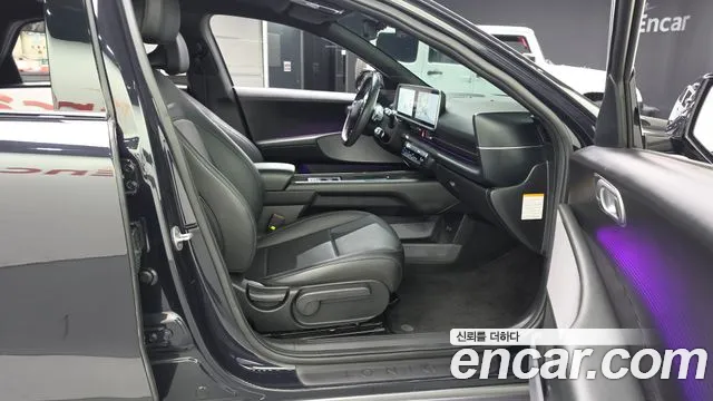 Hyundai Ioniq 6 — Фото автомобиля 11